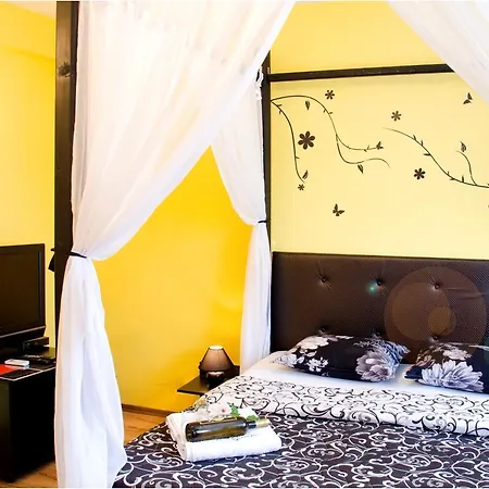 Hostal Kalonis *